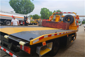 西青区附近拖车电话号码服务