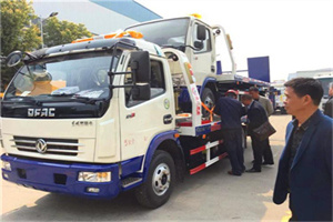 西青区汽车道路救援拖车价格